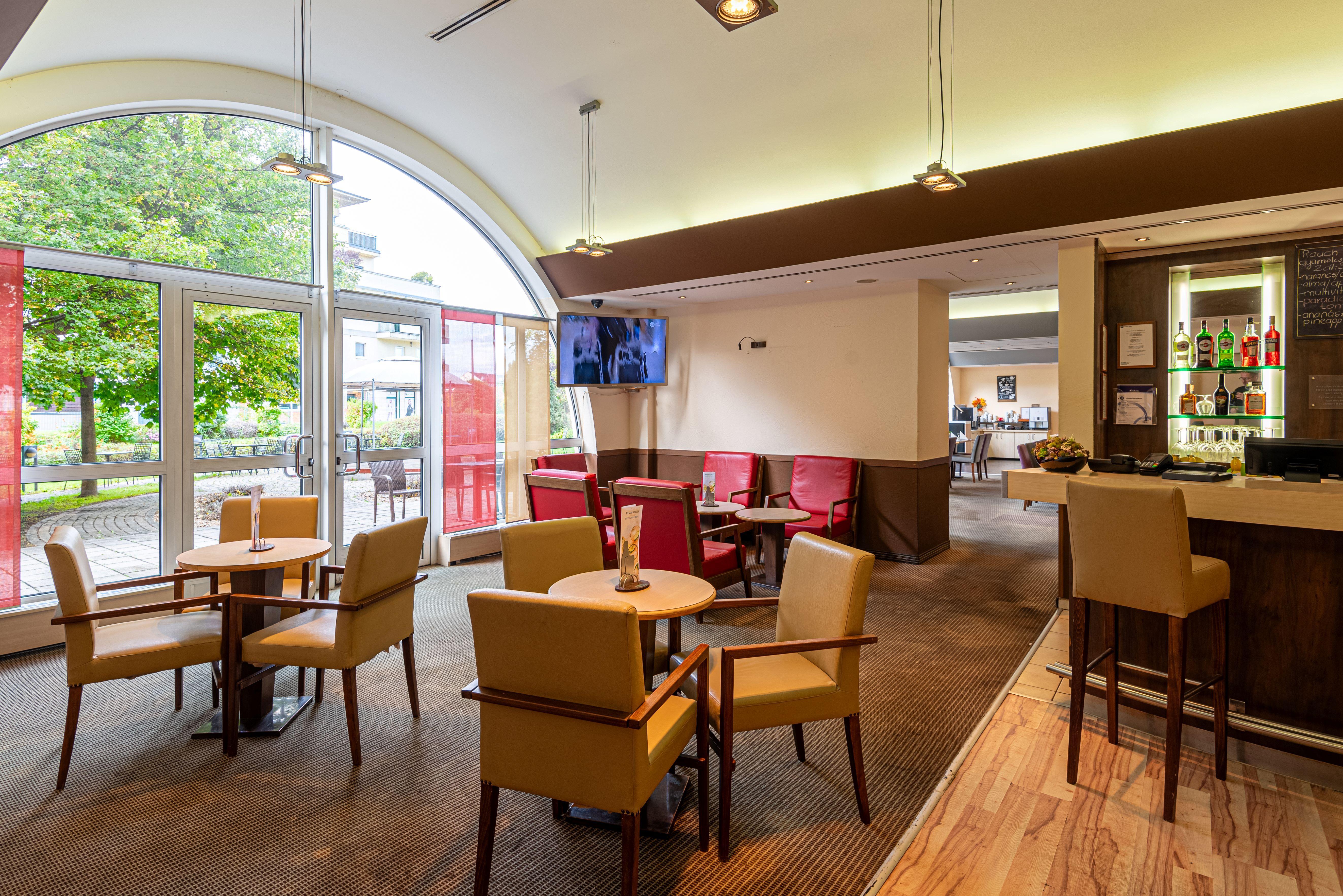 Novotel